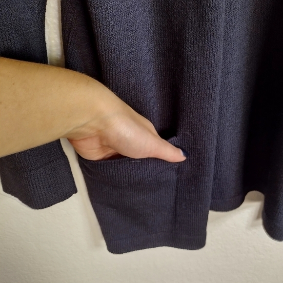 St. John separates Santana knit open black cardigan gold buttons sz S - Picture 4 of 8